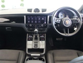 Porsche Macan Image 5
