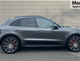 Porsche Macan Image 2