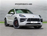 Porsche Macan Image 1