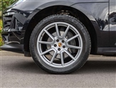 Porsche Macan Image 4