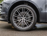 Porsche Macan Image 4