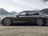 Porsche Macan Image 2