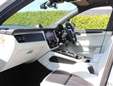 Porsche Macan Image 3
