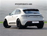 Porsche Macan Image 2