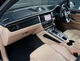 Porsche Macan Image 3