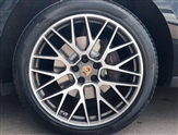 Porsche Macan Image 4
