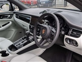 Porsche Macan Image 4