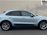 Porsche Macan Image 2