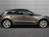 Porsche Macan Image 4