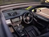 Porsche Macan Image 3