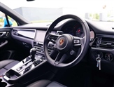 Porsche Macan Image 6