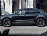 Porsche Macan Image 2