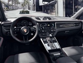 Porsche Macan Image 5