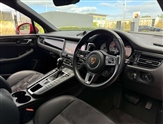 Porsche Macan Image 4