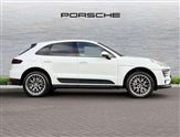 Porsche Macan Image 3