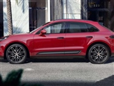 Porsche Macan Image 2