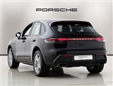 Porsche Macan Image 2