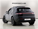 Porsche Macan Image 2