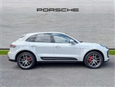 Porsche Macan Image 2