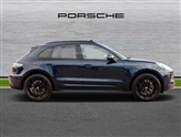 Porsche Macan Image 2