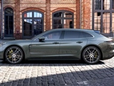 Porsche Panamera Image 2