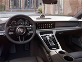 Porsche Panamera Image 4