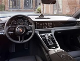 Porsche Panamera Image 4