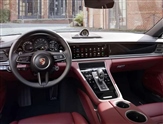Porsche Panamera Image 4