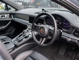 Porsche Panamera Image 4