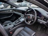 Porsche Panamera Image 4
