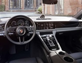 Porsche Panamera Image 4