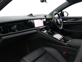 Porsche Panamera Image 3