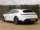 Porsche Taycan Image 4