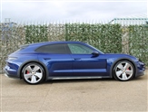 Porsche Taycan Image 6
