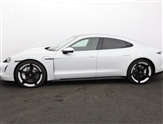 Porsche Taycan Image 6