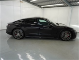 Porsche Taycan Image 6