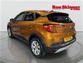 Renault Captur Image 2