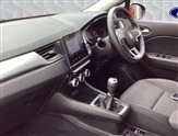 Renault Captur Image 2