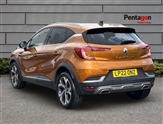 Renault Captur Image 2