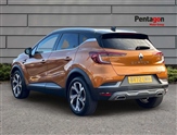 Renault Captur Image 2