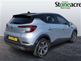 Renault Captur Image 2
