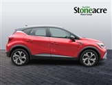 Renault Captur Image 2
