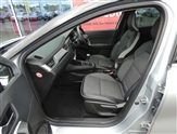 Renault Captur Image 2