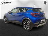 Renault Captur Image 2