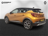 Renault Captur Image 2