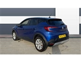 Renault Captur Image 2