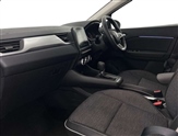Renault Captur Image 2
