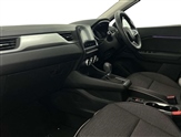 Renault Captur Image 2