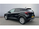 Renault Captur Image 2