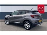 Renault Captur Image 2